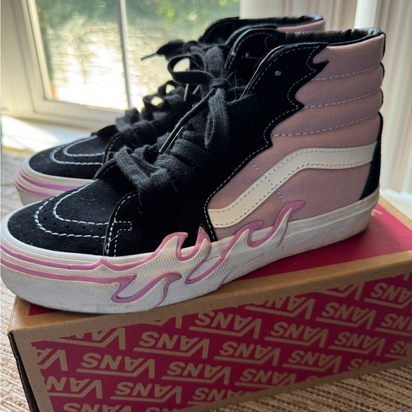 black and pink high top vans
